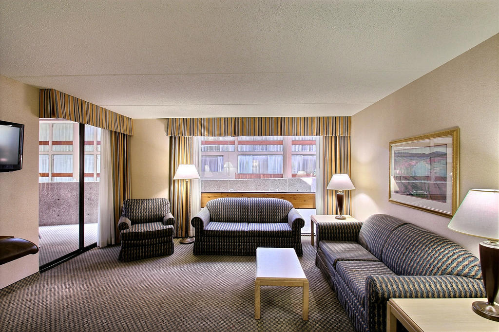 Hotel Muscatine Extérieur photo