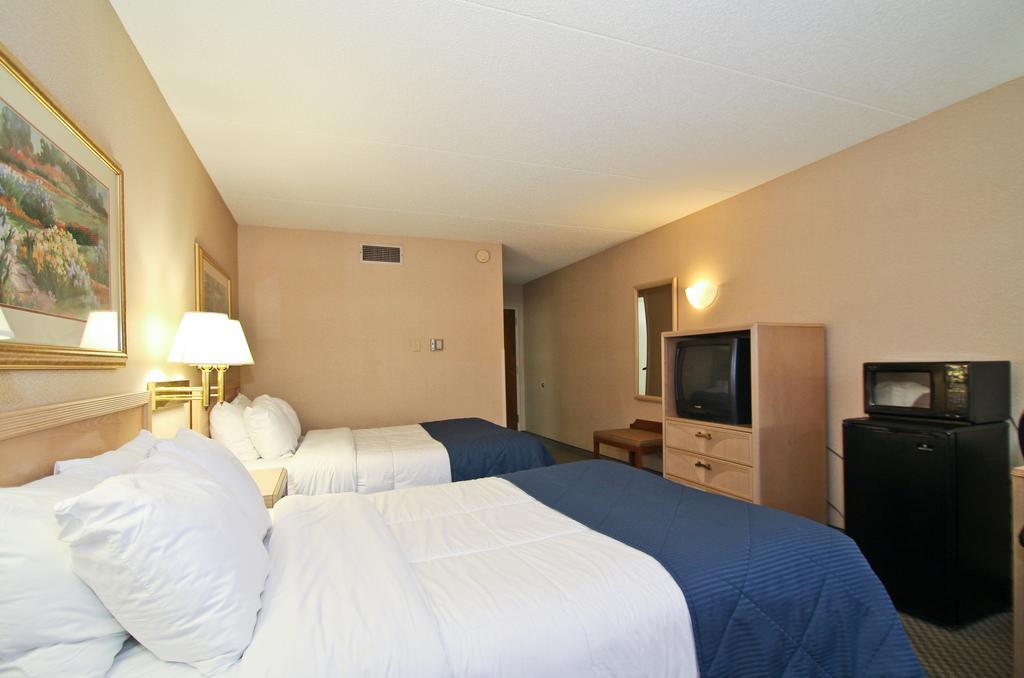 Hotel Muscatine Extérieur photo